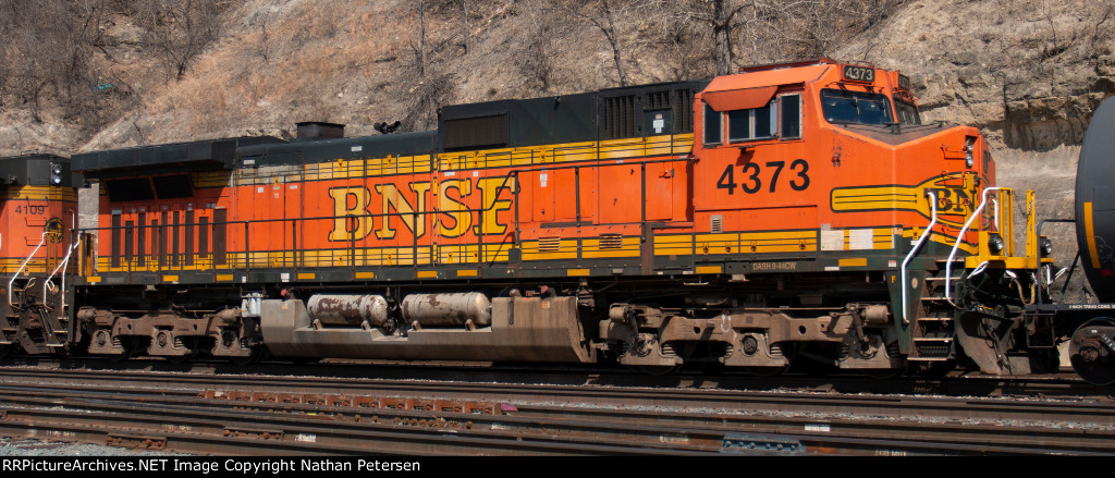 BNSF 4373